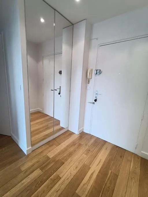 Superbe Appartement Avec Terrasse Vue Sur Jardin Παρίσι 0*,