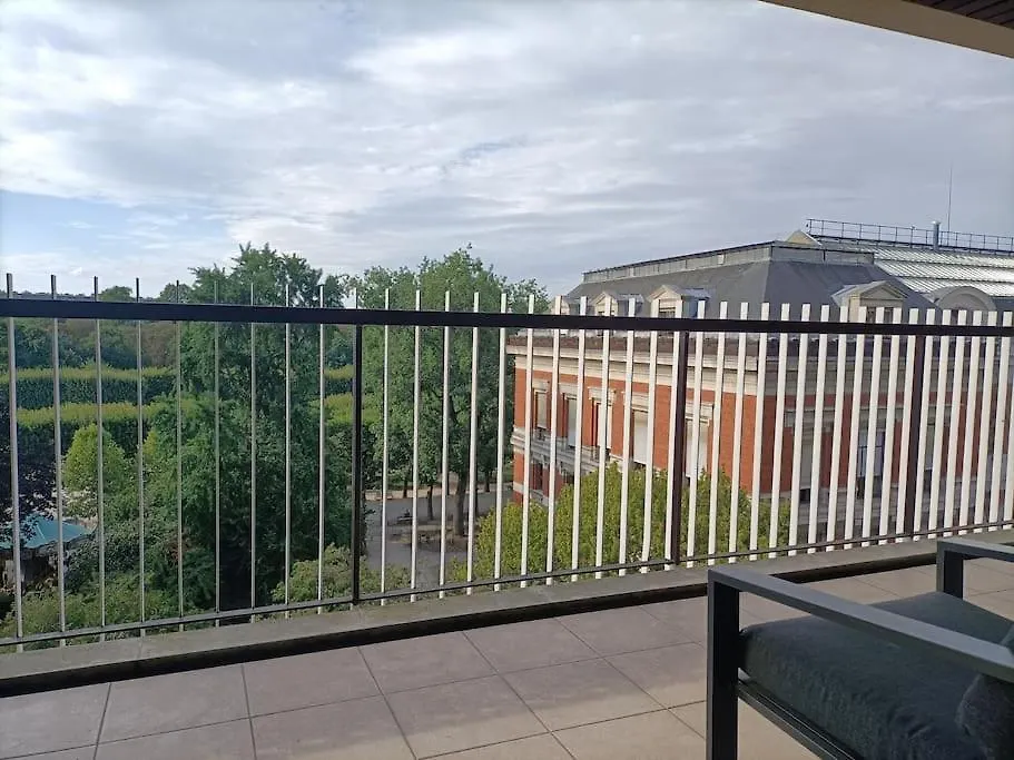 Superbe Appartement Avec Terrasse Vue Sur Jardin Paris 0*,